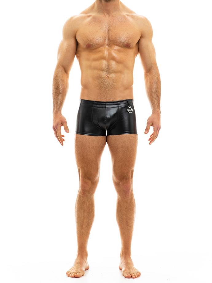 https://www.poppers.be/shop/images/product_images/popup_images/20521-modus-vivendi-leather-boxer-black__1.jpg