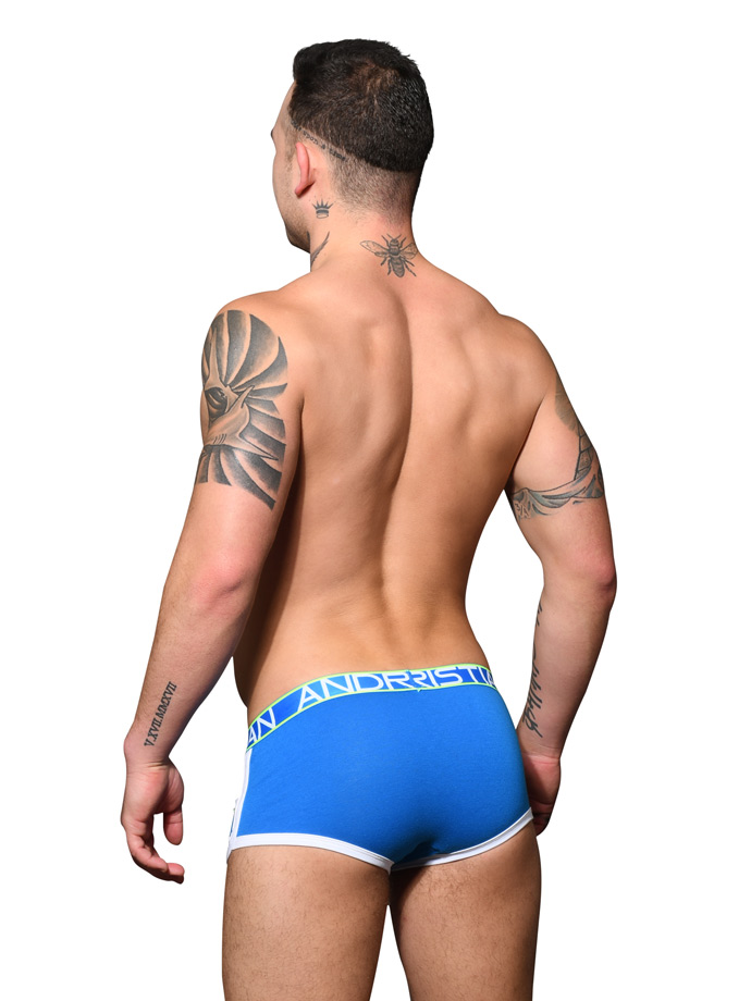 https://www.poppers.be/shop/images/product_images/popup_images/92592-almost-naked-retro-pocket-boxer-electric-blue__4.jpg