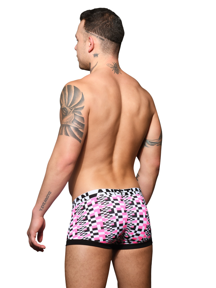https://www.poppers.be/shop/images/product_images/popup_images/92652-express-boxer-almost-naked-mutli__4.jpg