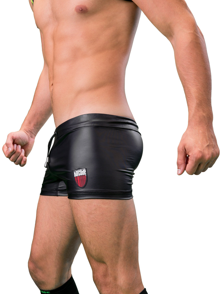 https://www.poppers.be/shop/images/product_images/popup_images/barcode-berlin-short-bradly-black-91154__1.jpg