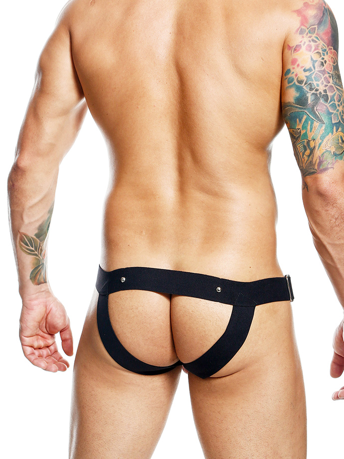 https://www.poppers.be/shop/images/product_images/popup_images/malebasics-dngeon-cockring-jockstrap-black__4.jpg