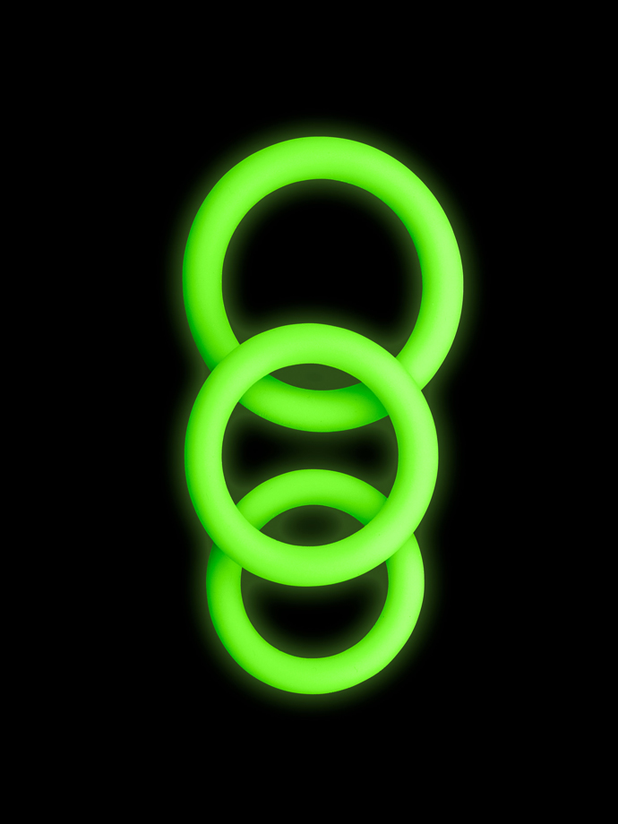 https://www.poppers.be/shop/images/product_images/popup_images/ouch-3pcs-silicone-cockring-set-glow-in-the-dark__2.jpg