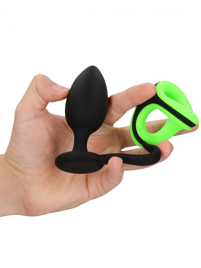 https://www.poppers.be/shop/images/product_images/popup_images/ouch-buttplug-cockring-ballstrap-glow-in-the-dark__4.jpg