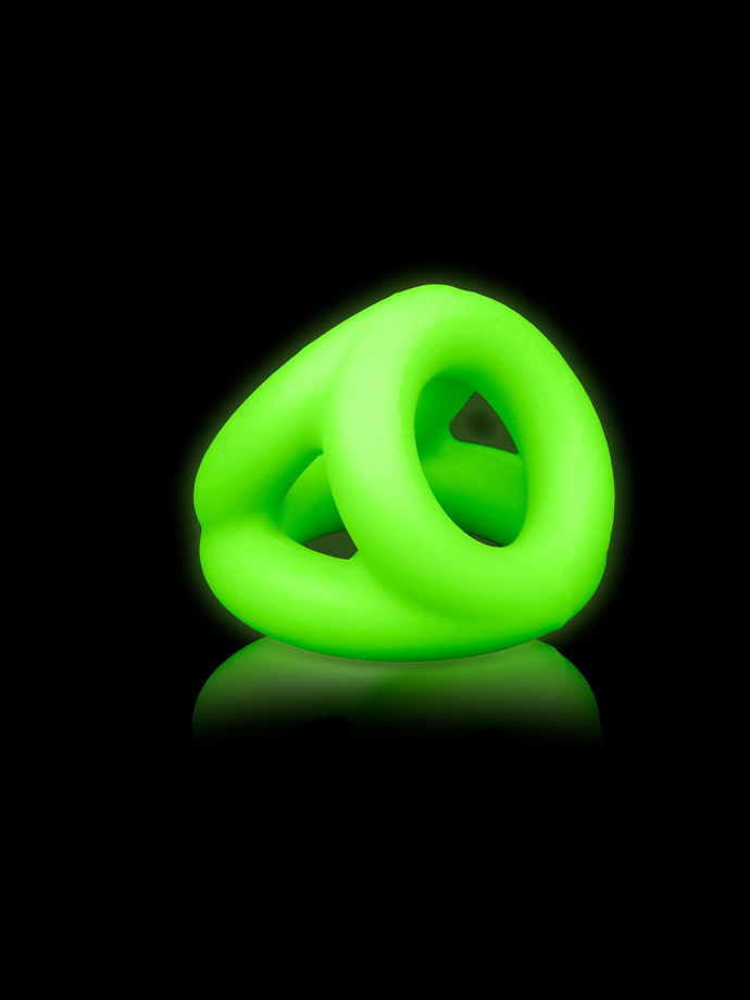 https://www.poppers.be/shop/images/product_images/popup_images/ouch-liquid-silicone-cockring-ballstrap-glow-in-the-dark__2.jpg